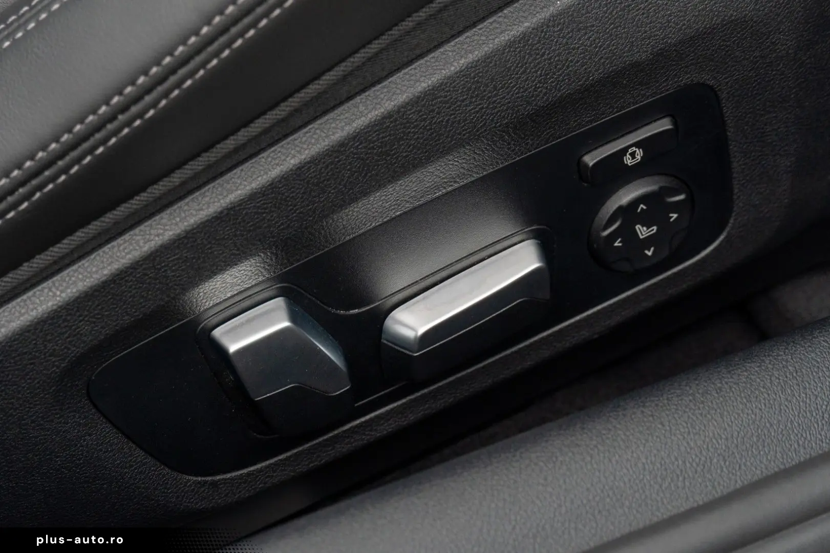 BMW M8 Cabrio Comp.CARBON.KERAMIK.B&W.LASER.1 OF 1!!