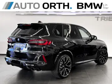 BMW X5 M Competition PANO MASSAGE SITZLÜFT AHK B&W