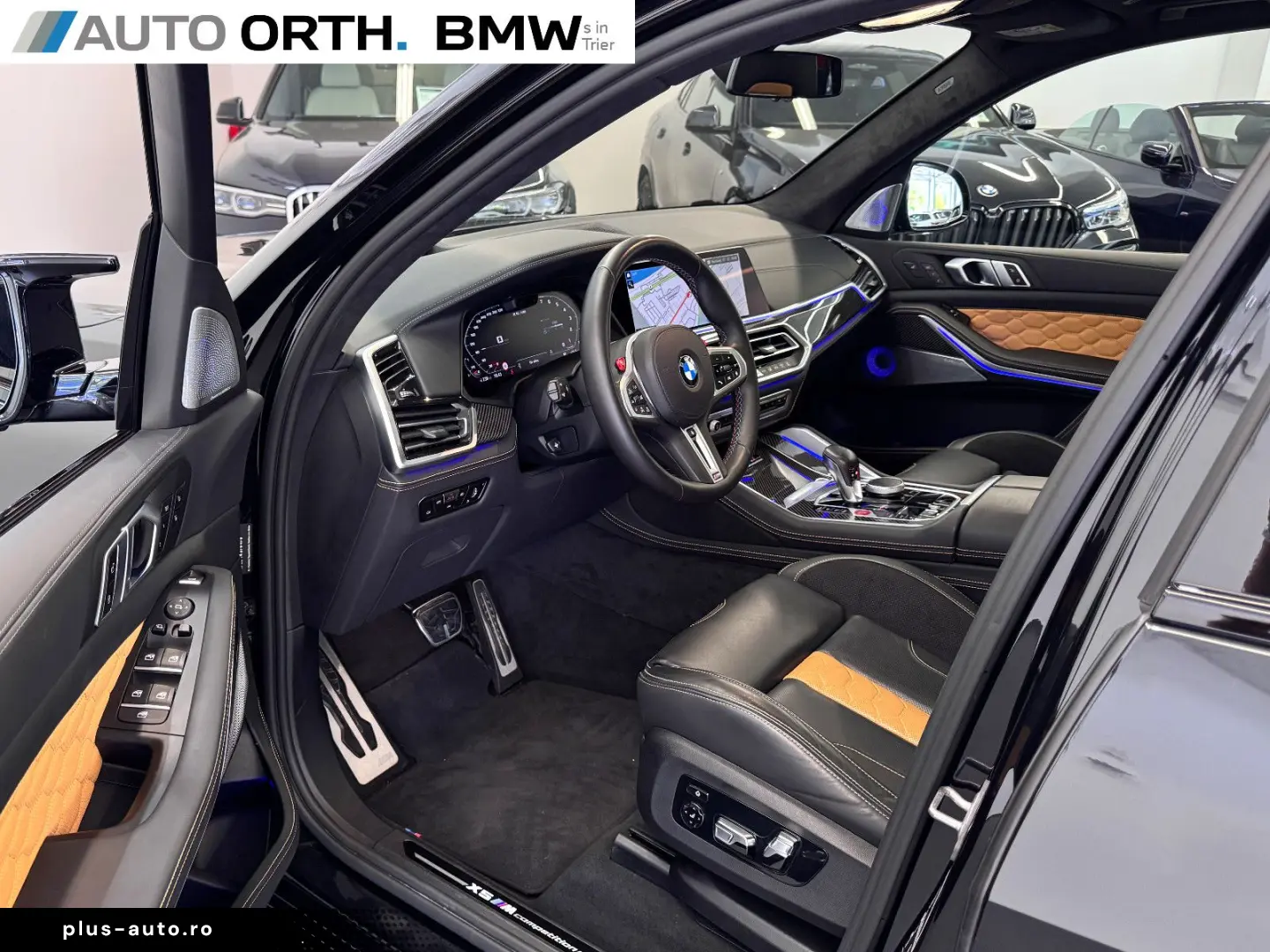 BMW X5 M Competition PANO MASSAGE SITZLÜFT AHK B&W