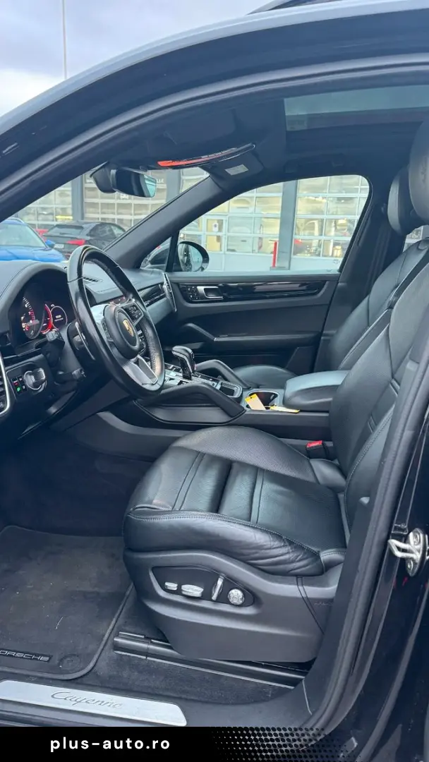 PORSCHE Cayenne E-Hybrid Sport Design Pano Matrix 360