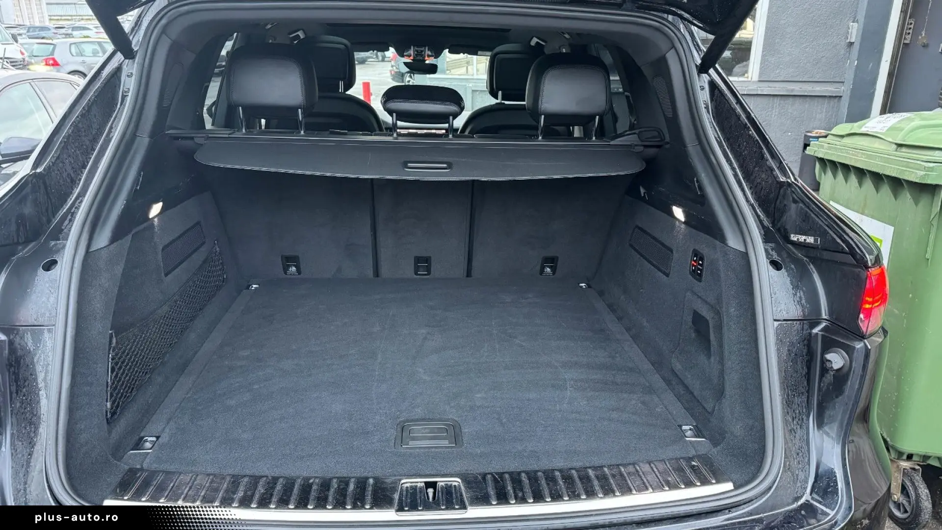 PORSCHE Cayenne E-Hybrid Sport Design Pano Matrix 360