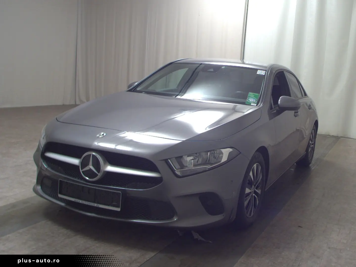 MERCEDES-BENZ A 180 Lim. d Navi Shz MBUX  PDC
