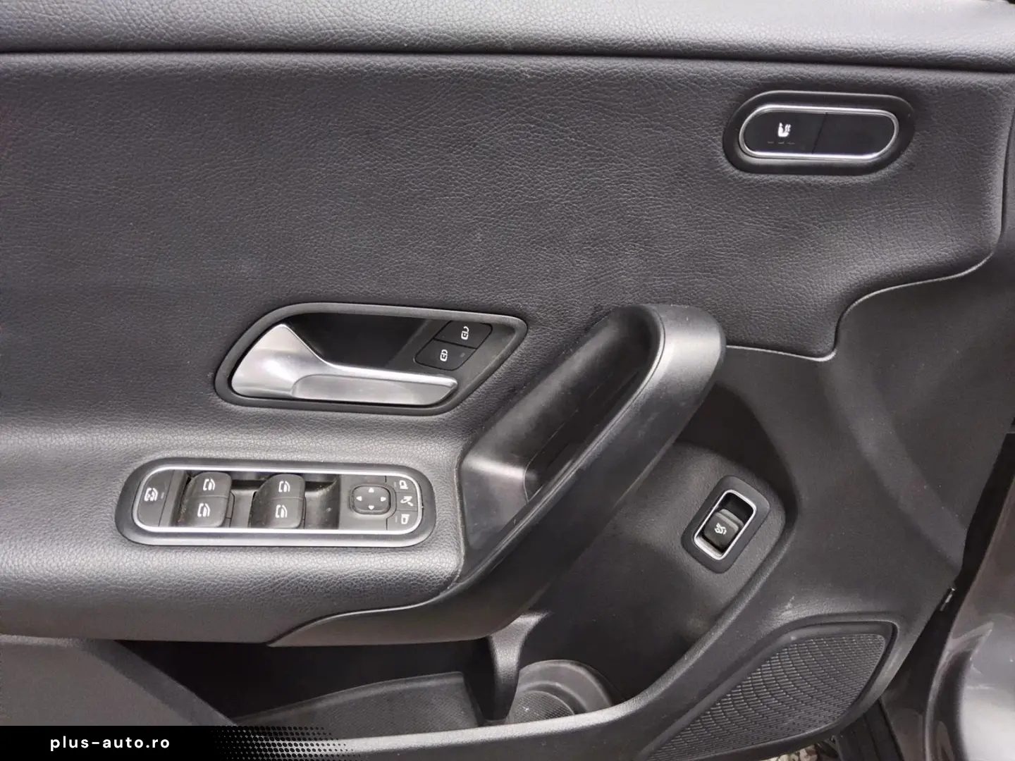 MERCEDES-BENZ A 180 Lim. d Navi Shz MBUX  PDC