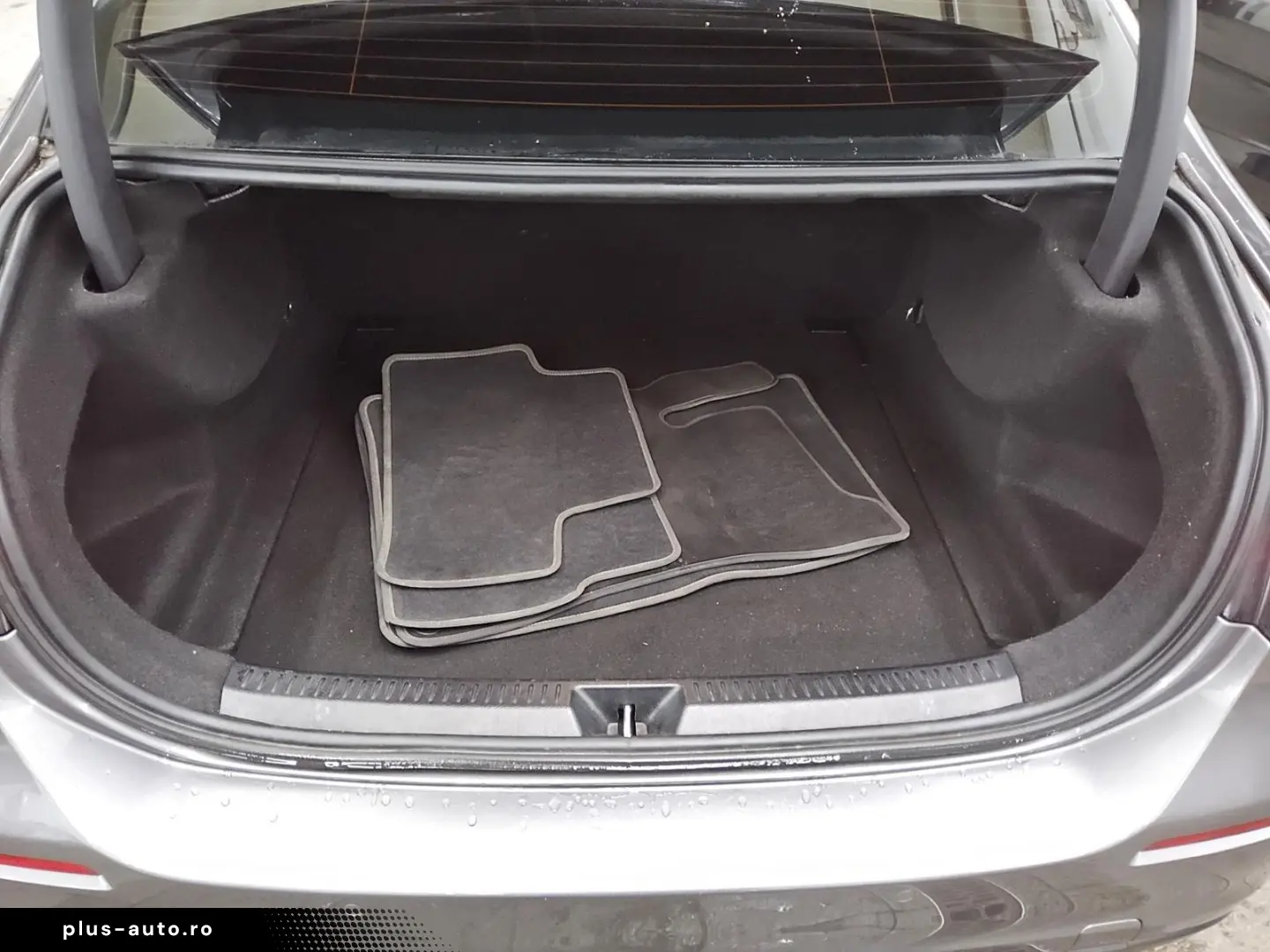 MERCEDES-BENZ A 180 Lim. d Navi Shz MBUX  PDC