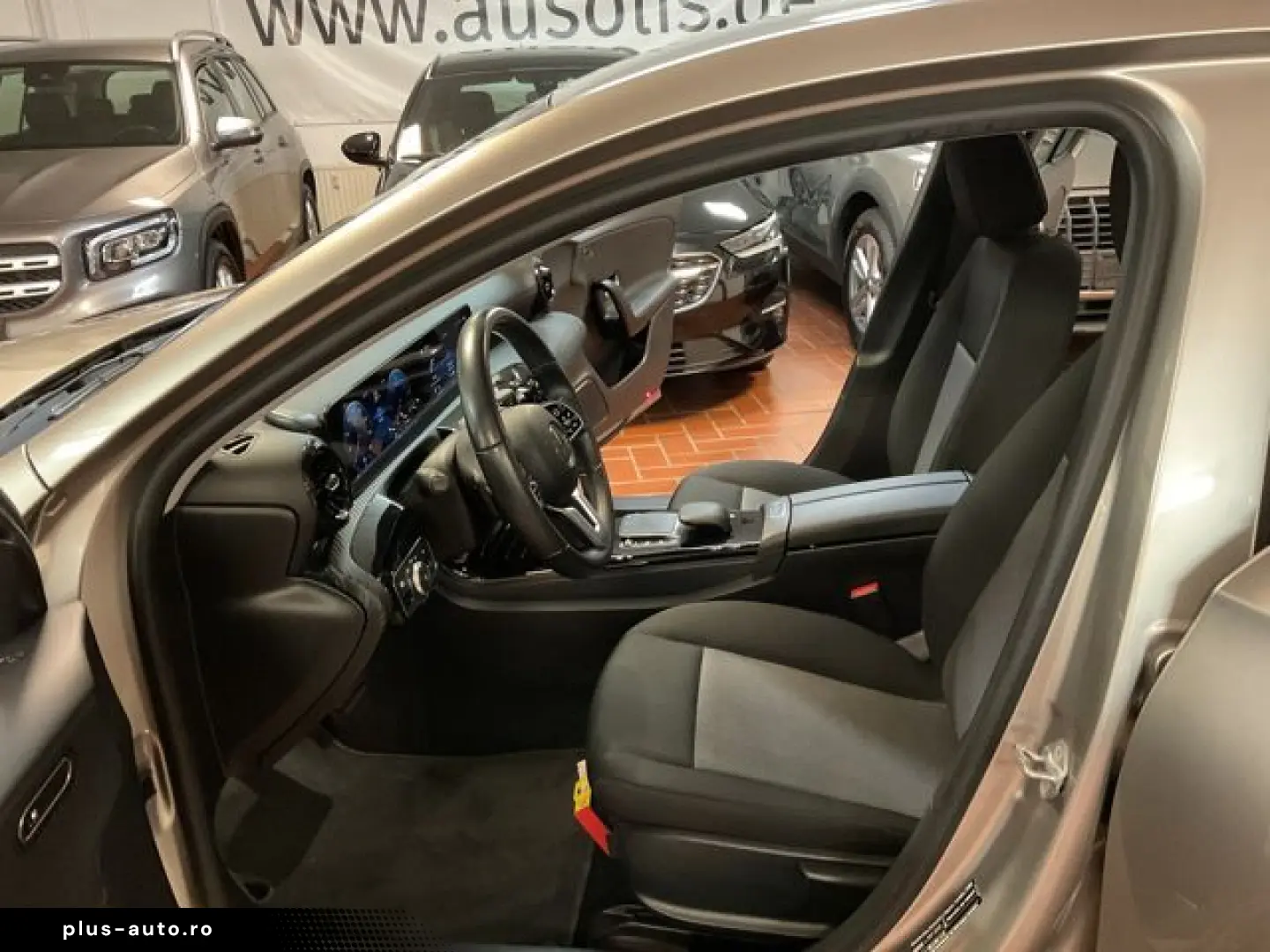 MERCEDES-BENZ A 180 D Limousine Navi MBUX Kamera AHK