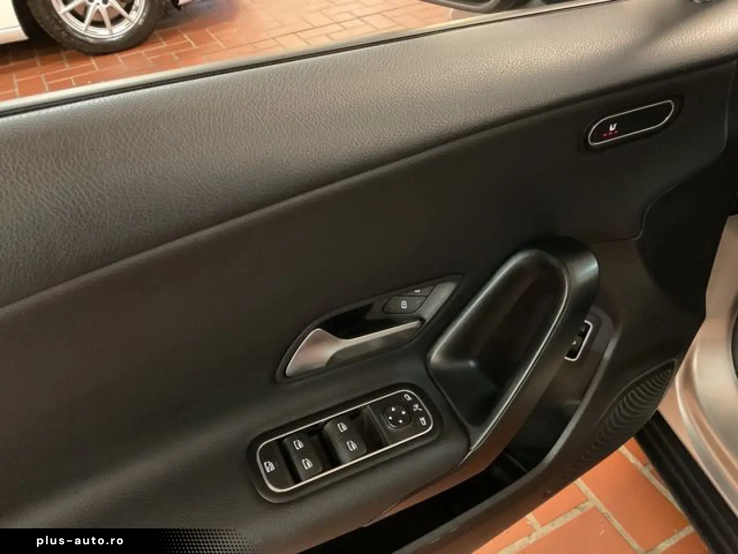 MERCEDES-BENZ A 180 D Limousine Navi MBUX Kamera AHK