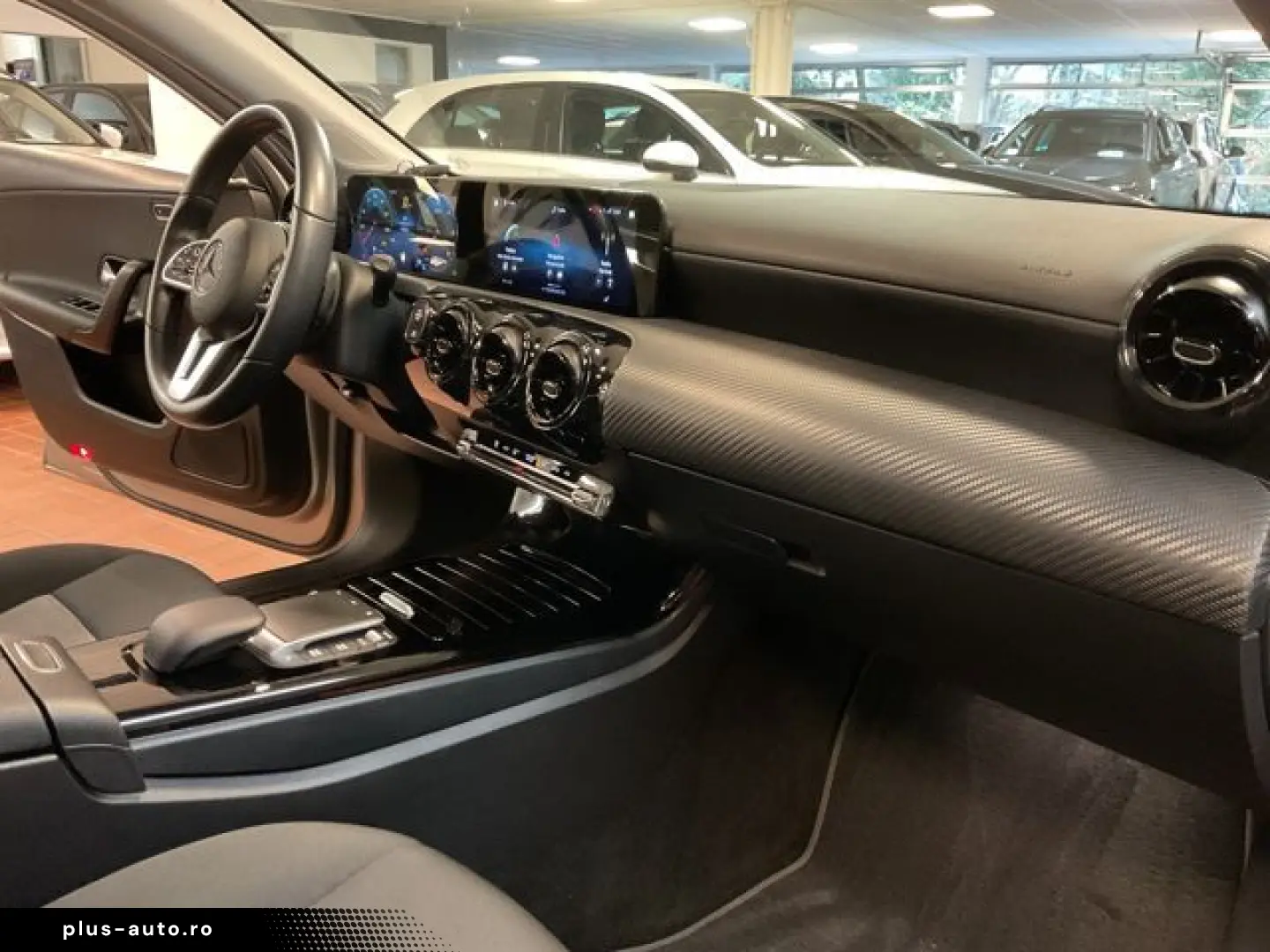 MERCEDES-BENZ A 180 D Limousine Navi MBUX Kamera AHK