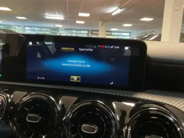MERCEDES-BENZ A 180 D Limousine Navi MBUX Kamera AHK