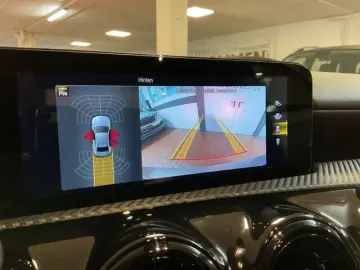 MERCEDES-BENZ A 180 D Limousine Navi MBUX Kamera AHK