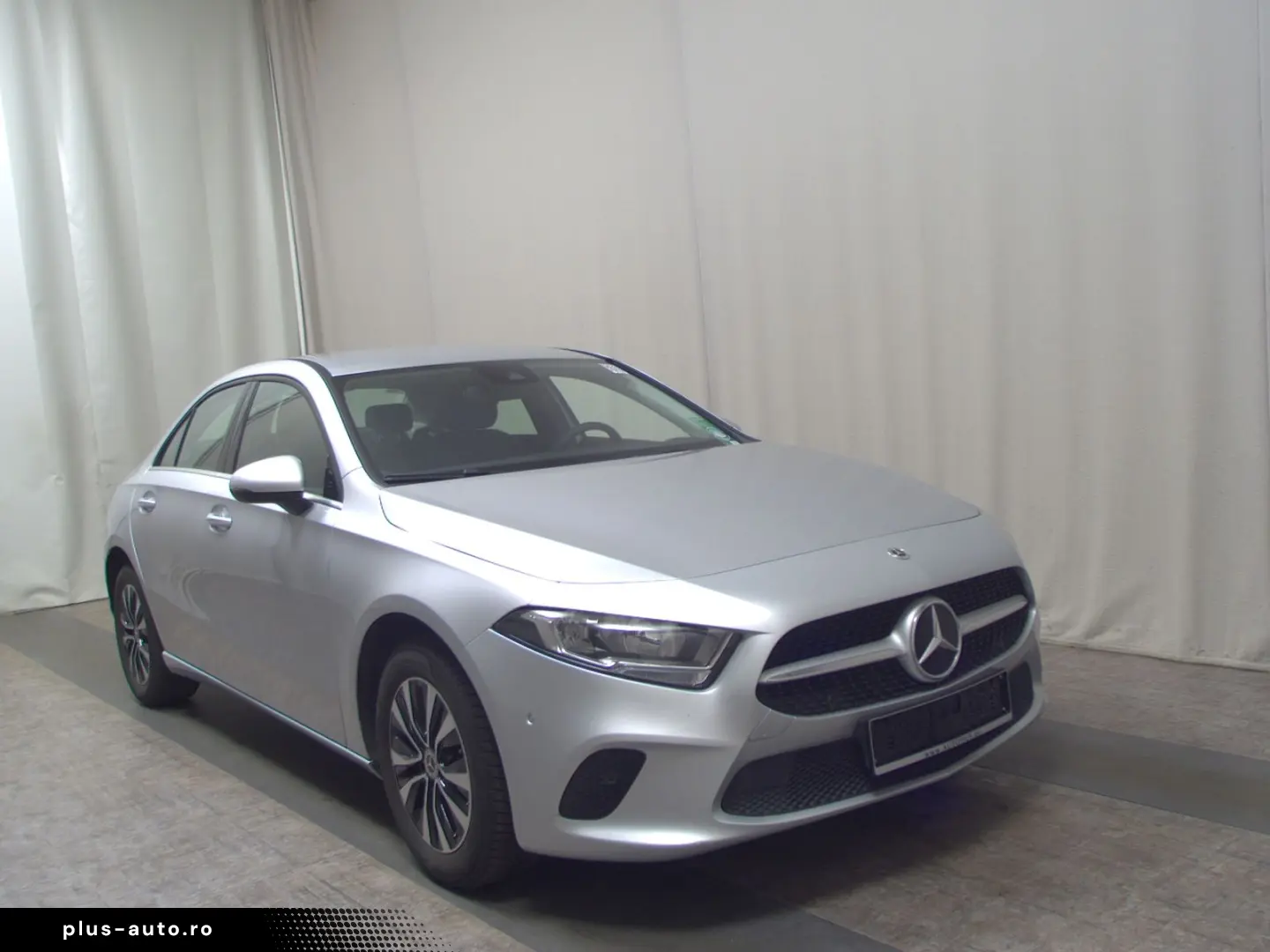 MERCEDES-BENZ A 200 Lim. Style Navi MBUX T-Leder PDC SHZ