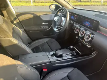 MERCEDES-BENZ A 250e AMG Limousine Edition LED Night Wide