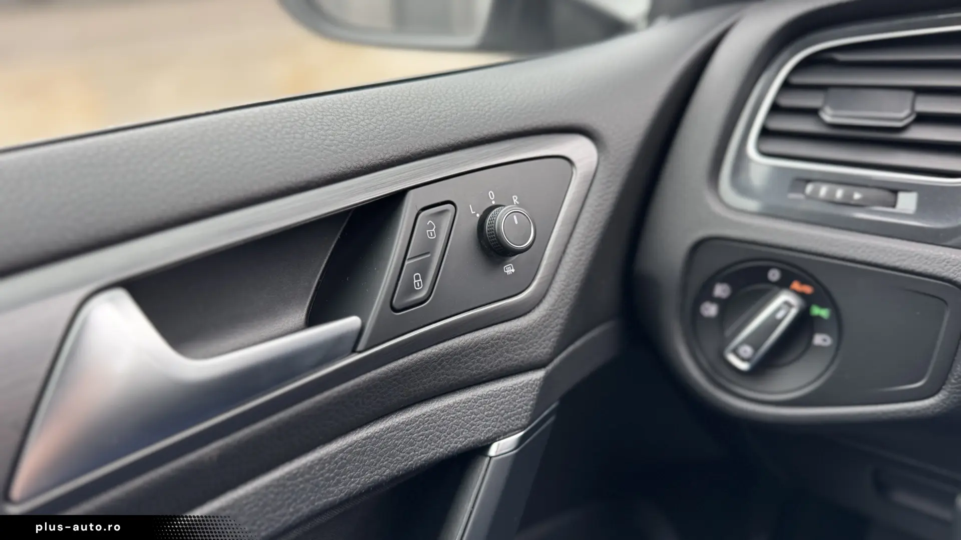 Volkswagen Golf Variant TVA deductibil Factura Finantare.