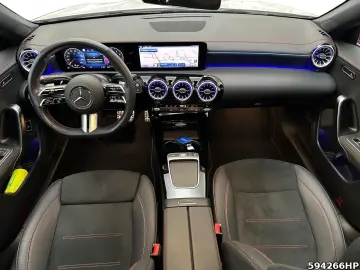 MERCEDES-BENZ CLA 200 Coupé AMG  Night Pano Lenkradh&hellip;