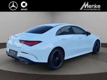MERCEDES-BENZ CLA 200 Coupé AMG Night Pano 360