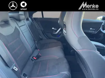 MERCEDES-BENZ CLA 200 Coupé AMG Night Pano 360