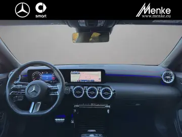 MERCEDES-BENZ CLA 200 Coupé AMG Night Pano 360