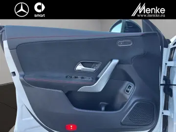 MERCEDES-BENZ CLA 200 Coupé AMG Night Pano 360