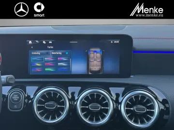 MERCEDES-BENZ CLA 200 Coupé AMG Night Pano 360