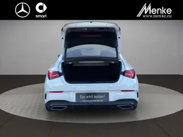 MERCEDES-BENZ CLA 200 Coupé AMG Night Pano 360