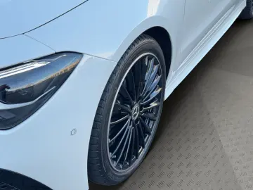 MERCEDES-BENZ CLA 200 Coupé AMG Night Pano 360