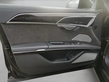 AUDI A8 50 TDI quattro tiptronic  Standhzg Matrix AHK