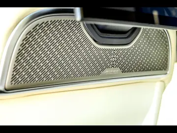 LAND ROVER Range Rover 4.4 P530 FIRST EDITION EXECUTIVE TV