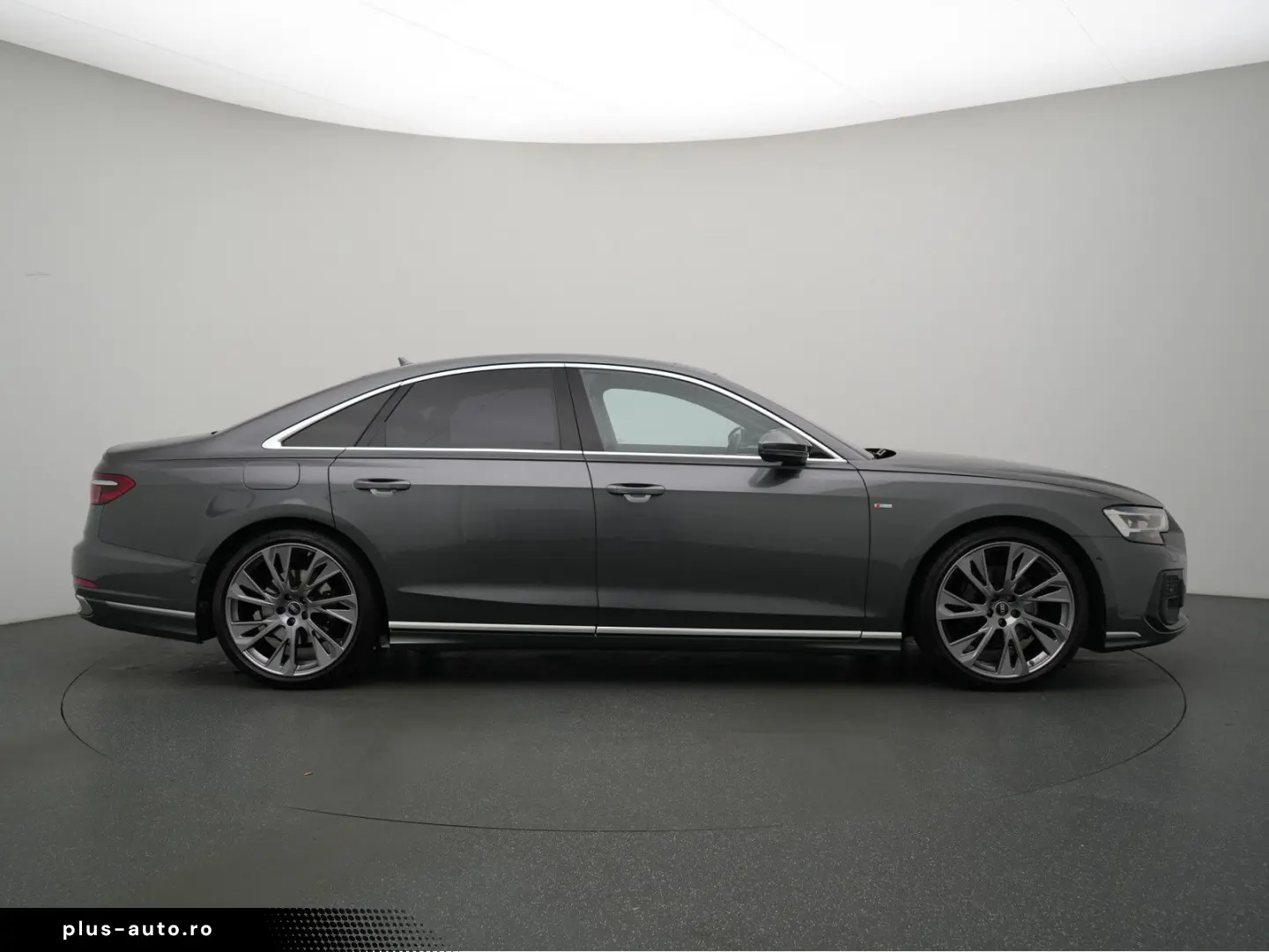 AUDI A8 S line PANO AHK RAUTE LUFT ACC LEDER MASSAGE