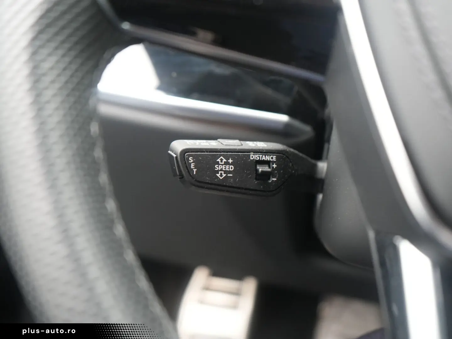 AUDI A8 S line PANO AHK RAUTE LUFT ACC LEDER MASSAGE