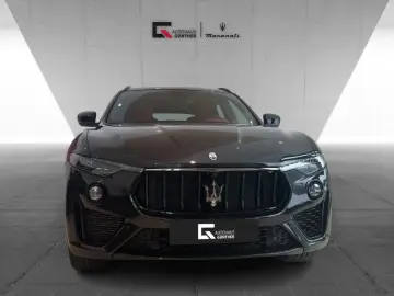 MASERATI Levante Modena S 430 PS - VOLLAUSSTATTUNG