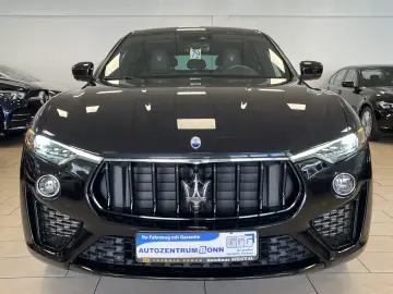 MASERATI Levante Modena S Pano. Leder Harman Kardon ACC
