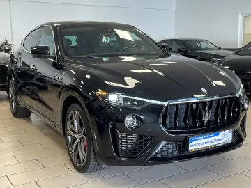 MASERATI Levante Modena S Pano. Leder Harman Kardon ACC
