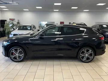 MASERATI Levante Modena S Pano. Leder Harman Kardon ACC