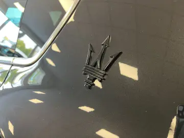 MASERATI Levante Modena S Pano. Leder Harman Kardon ACC