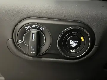 MASERATI Levante Modena S Pano. Leder Harman Kardon ACC