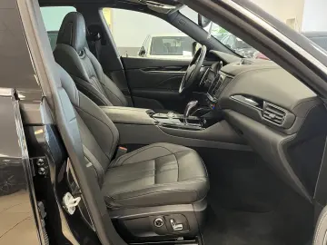 MASERATI Levante Modena S Pano. Leder Harman Kardon ACC