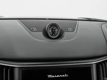 MASERATI Levante Trofeo Q4