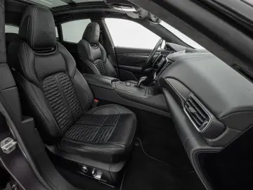 MASERATI Levante Trofeo Q4