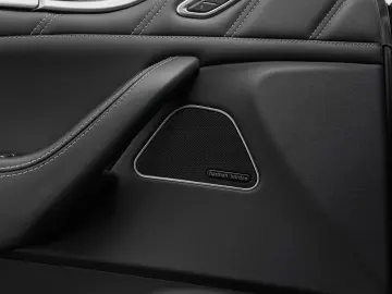 MASERATI Levante Trofeo Q4