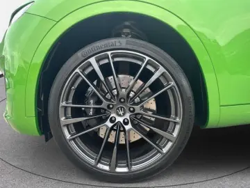 MASERATI Levante Trofeo