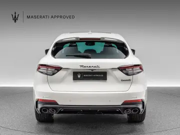 MASERATI Levante Modena S Ultima PANO   1. HAND