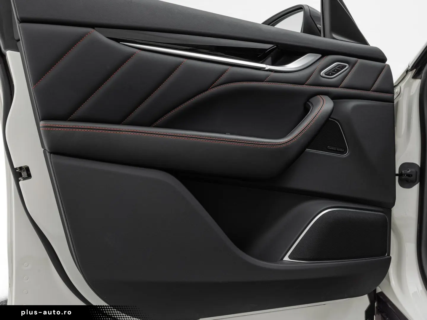 MASERATI Levante Modena S Ultima PANO   1. HAND