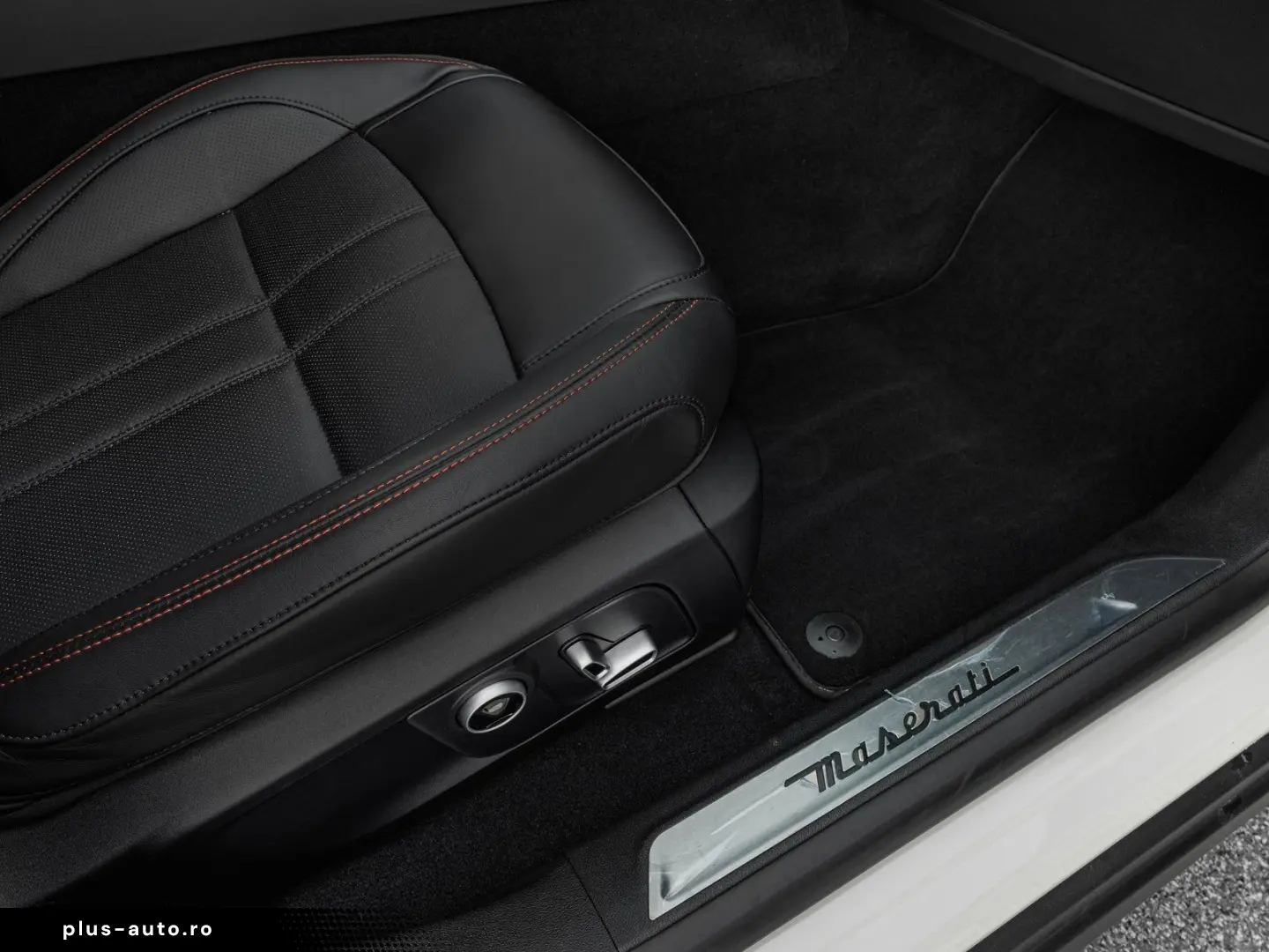 MASERATI Levante Modena S Ultima PANO   1. HAND