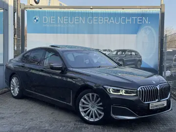 BMW 740d xDrive Glasdach AHK St-Hzg Massage DA-Prof
