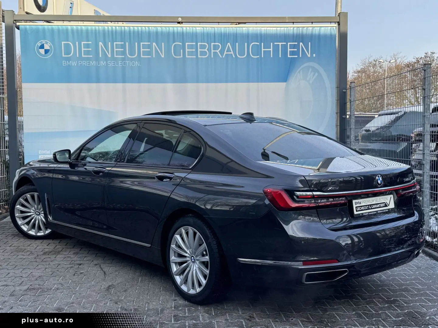 BMW 740d xDrive Glasdach AHK St-Hzg Massage DA-Prof