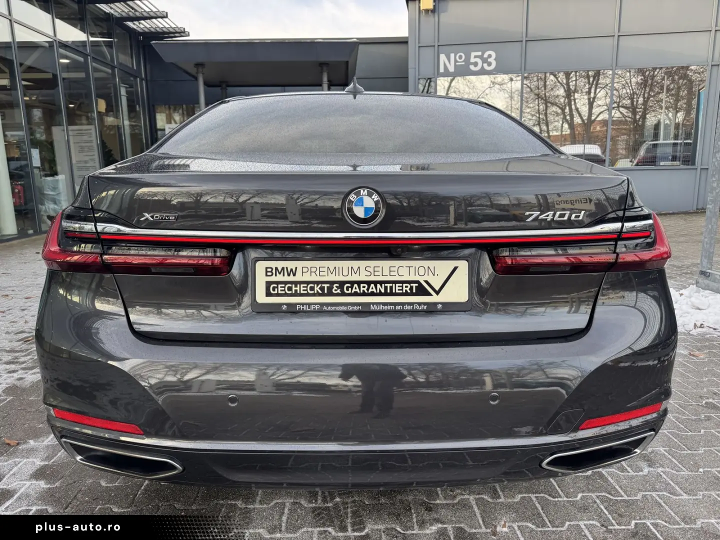 BMW 740d xDrive Glasdach AHK St-Hzg Massage DA-Prof