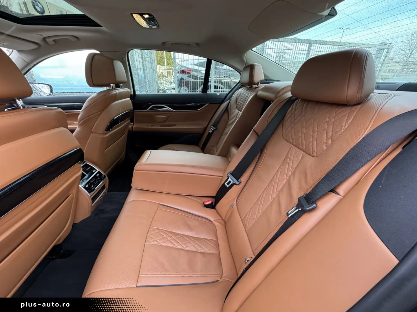 BMW 740d xDrive Glasdach AHK St-Hzg Massage DA-Prof