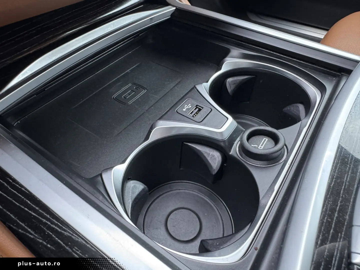 BMW 740d xDrive Glasdach AHK St-Hzg Massage DA-Prof