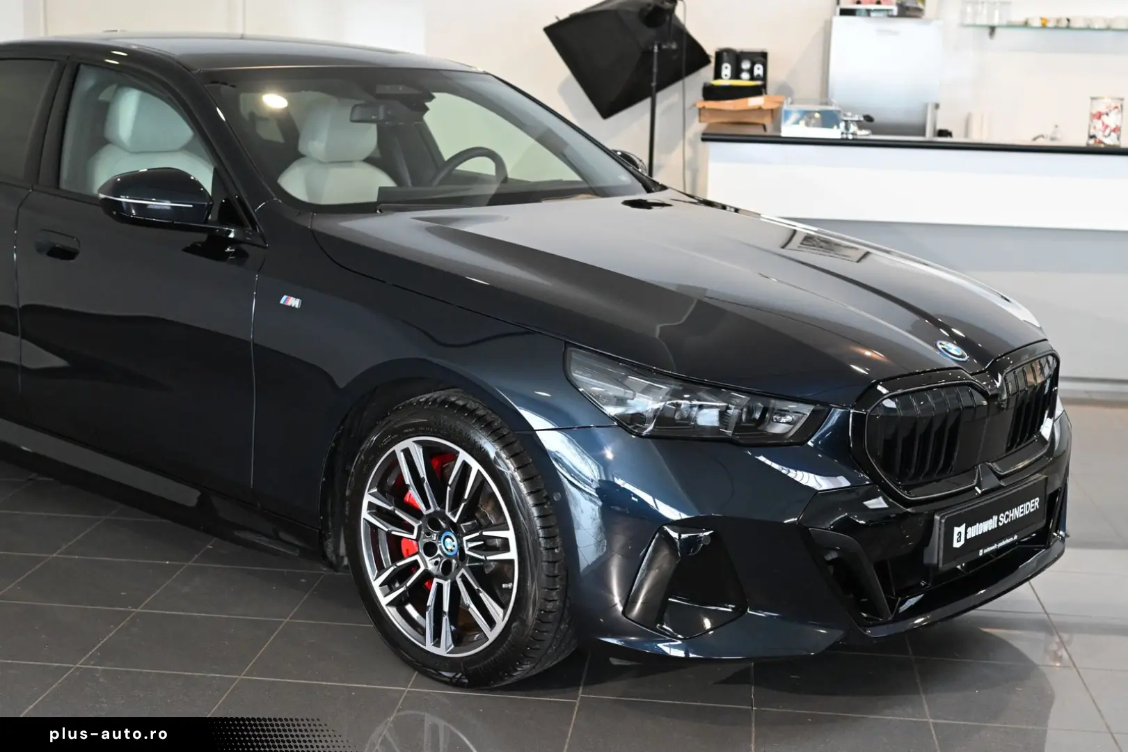 BMW i5 40 xDrive M Sport Pro Pano HUD ACC B&O