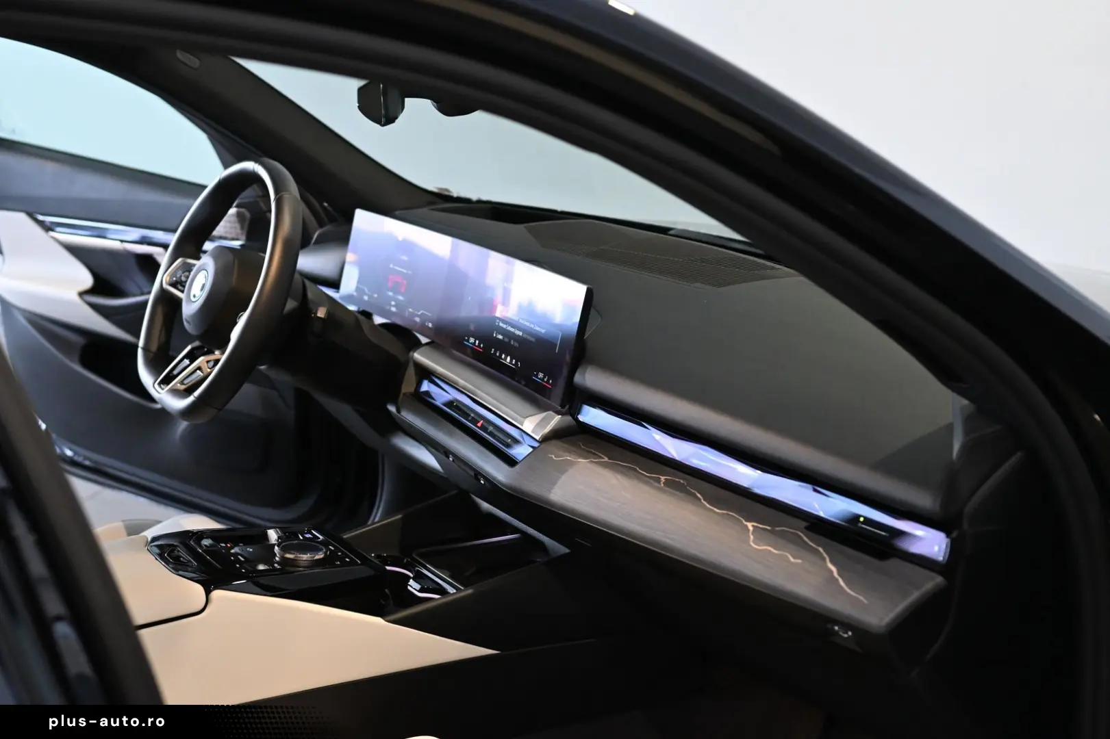 BMW i5 40 xDrive M Sport Pro Pano HUD ACC B&O