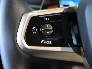 BMW i5 40 xDrive M Sport Pro Pano HUD ACC B&O